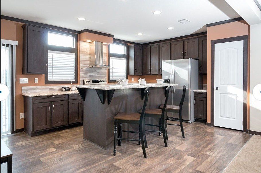 1st image of 289 Silver Peak Dr #115