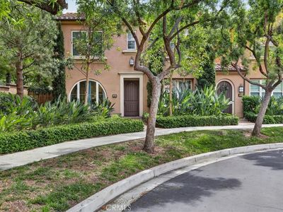 268 Overbrook, Irvine, CA, 92620