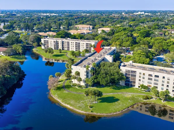 3000 NW 42nd Avenue #B404, Coconut Creek, FL 33066