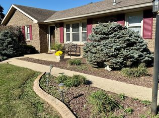 98 Springhouse Rd, Campbellsville, KY 42718