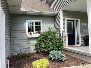 1277 Harding Rd, Essexville, MI 48732