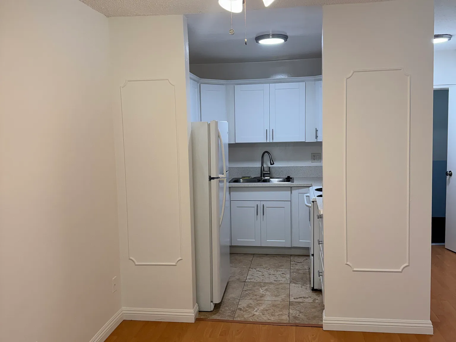 1 bed, $2,395 — Photo 2