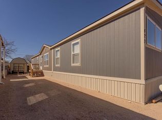 420 N Cedar St, Kermit, TX 79745