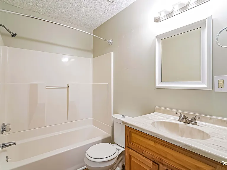 3308 New Towne Rd — Photo 7