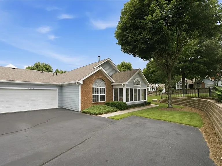 19108 Harvest Ridge Ln #19 — Photo 27