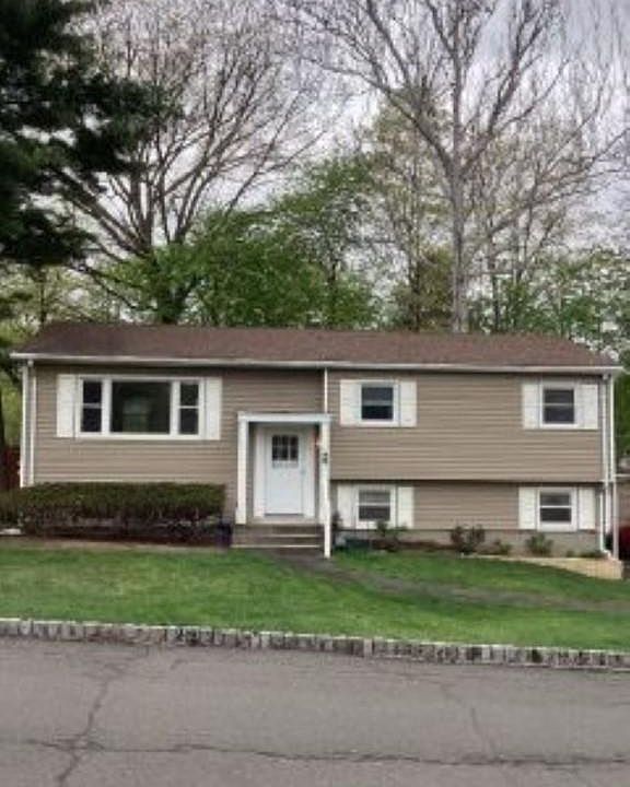 1st image of 37 Oxford Drive