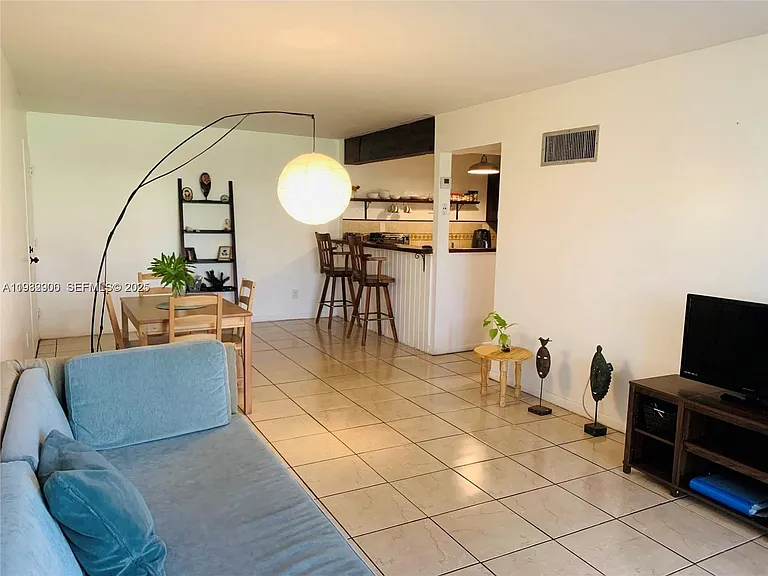 5855 Washington St #90 — Photo 5