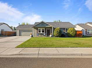 6409 Damon Point Dr, Pasco, WA 99301