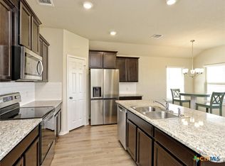 213 Midas Ln, Jarrell, TX 76537