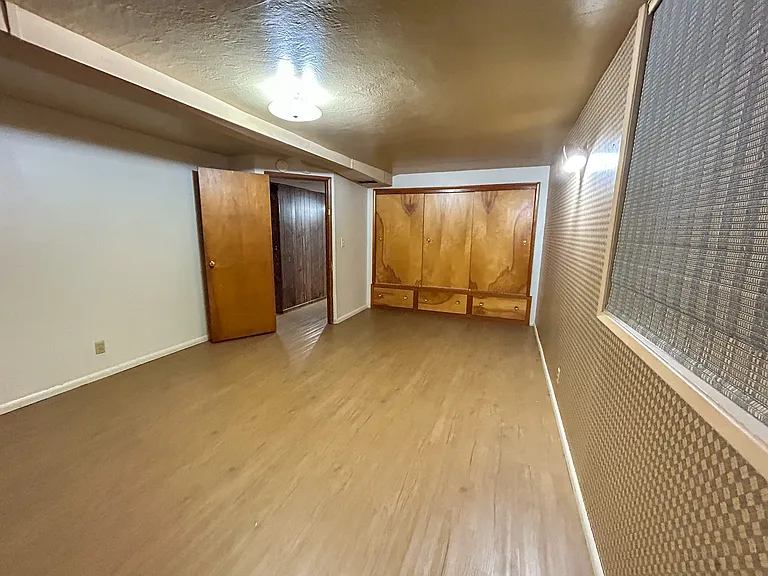 1550 Corina Dr SE — Photo 25