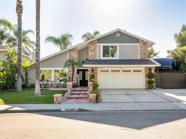 25823 Lochmoor Rd, Santa Clarita, CA 91355