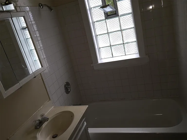 6500 S Marshfield Ave #3 — Photo 2
