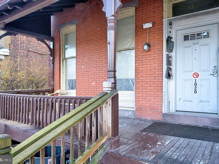 1020 W Main St — Photo 2