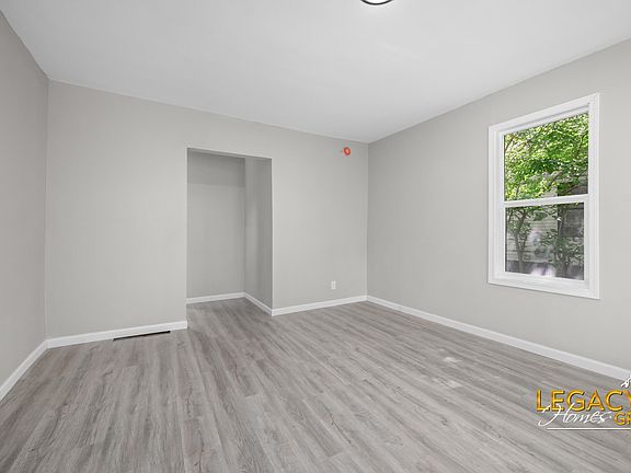 3rd image of 2328 7th St