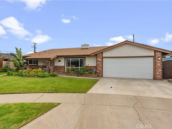 2110 E North Redwood Dr, Anaheim, CA 92806