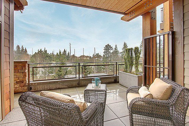 2nd image of 11801 Harbour Pointe Blvd Unit 213