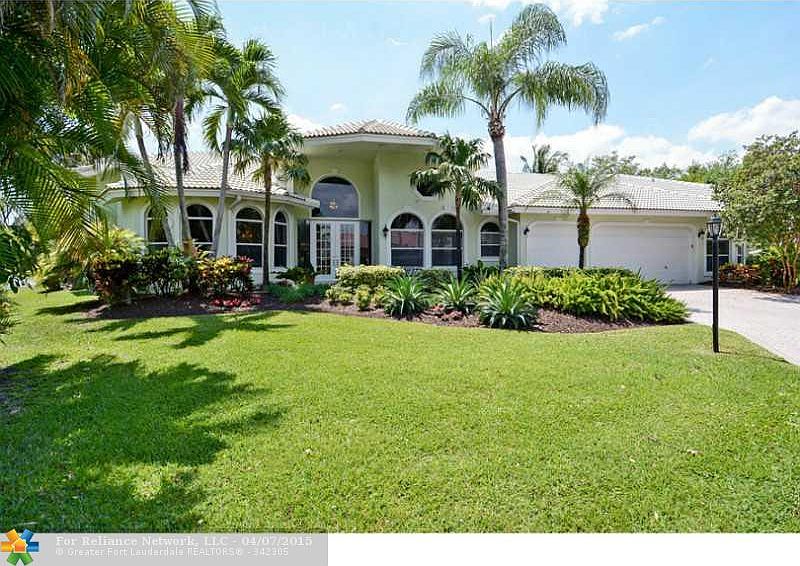1st image of 6404 NW 99th Dr