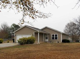 240 Tapp Rd, Greer, SC 29651