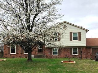 5300 Brookswood Rd, Crestwood, KY 40014