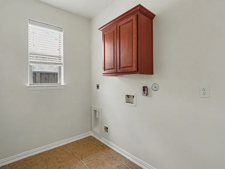 3516 Firenze Dr — Photo 23