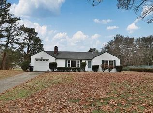 1095 Bay Rd, Sharon, MA 02067