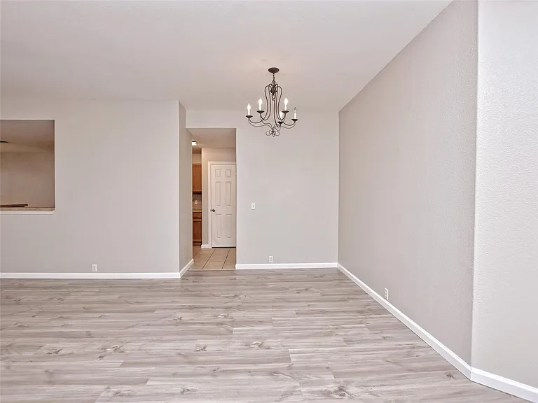 2300 Amy Lynn Ln — Photo 7