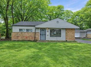 245 Blackhawk Dr, Park Forest, IL 60466