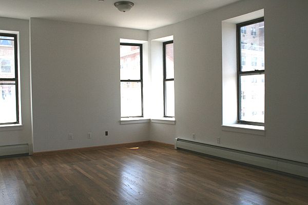 1st image of 21 E 118th St APT 2B