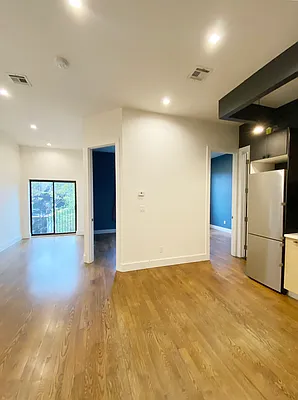 Rented by Nooklyn NYC LLC | media 5