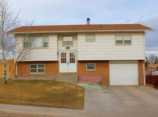 3054 Leech Blvd, Cheyenne, WY 82001