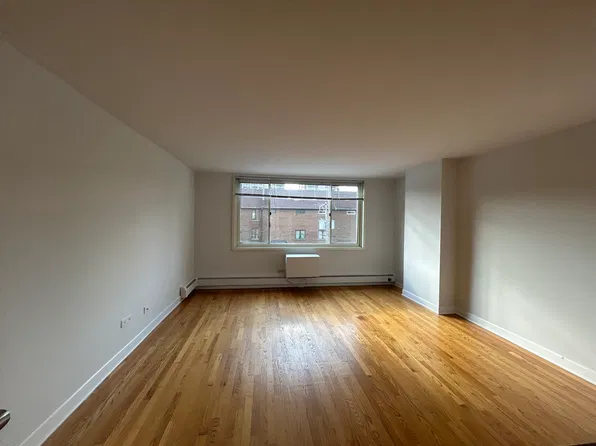 1345 N Dearborn St #1344-04B, Chicago, IL 60610