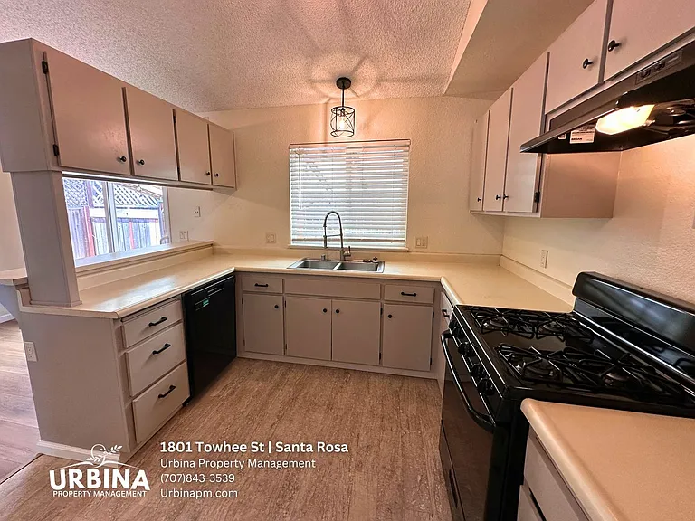 1801 Towhee Dr — Photo 6