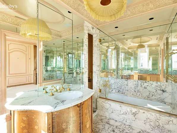 910 5th Avenue image 14 of 17