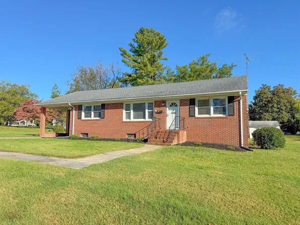109 Rock Castle Ave, Burkeville, VA 23930