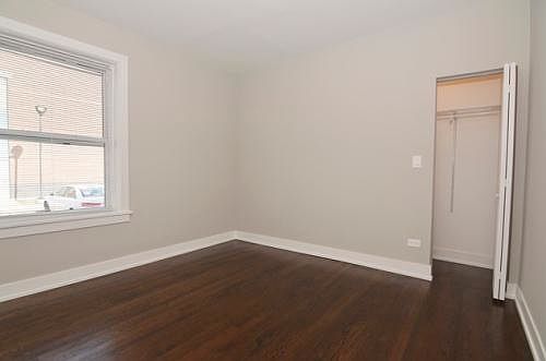 4th image of 431 S Cuyler Ave APT 01