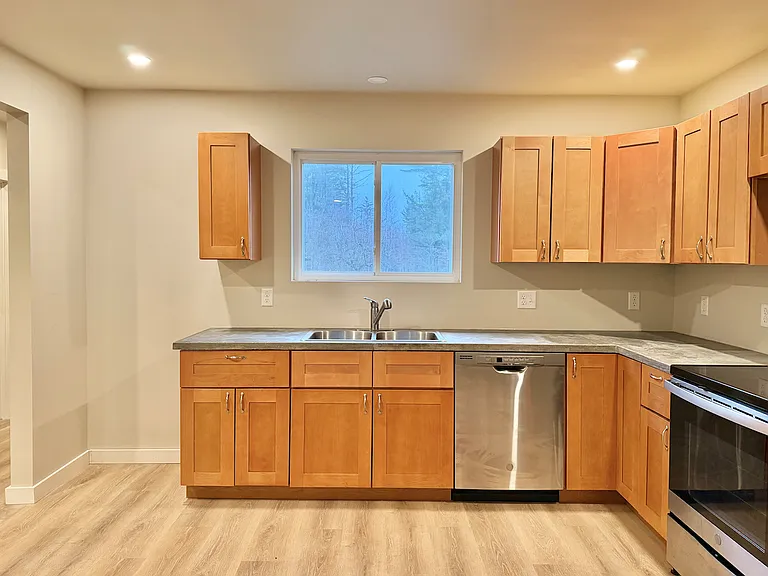 954 Howrigan Rd #1 — Photo 12