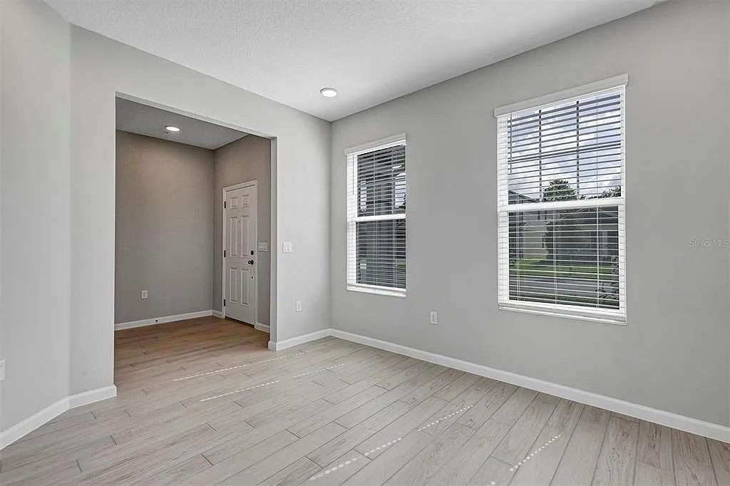 3 bed, 2.5 bath, 1835 sqft, $2,750 — Photo 4