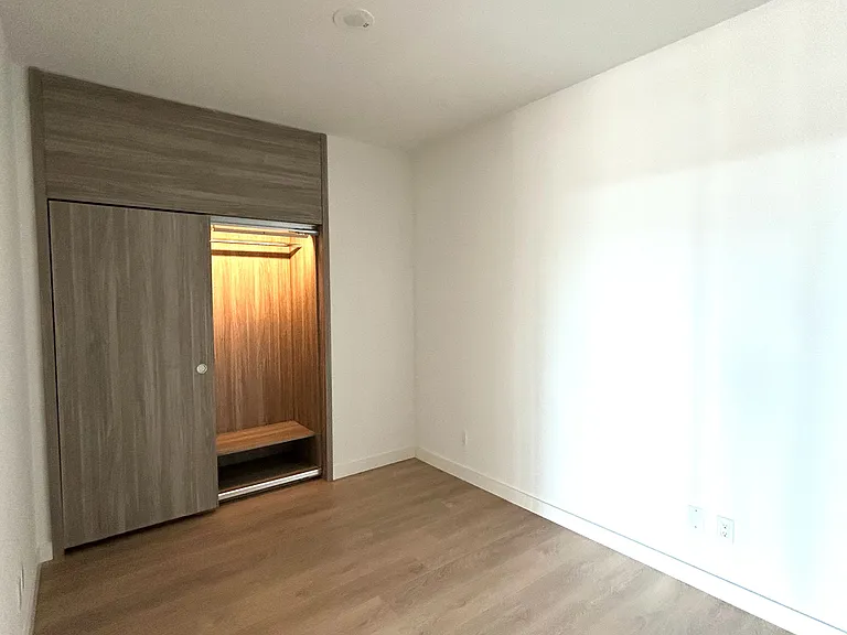68 Esther Shiner Blvd #208 — Photo 11