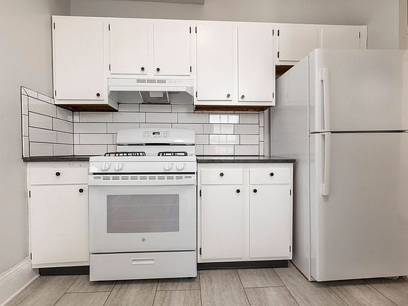 5th image of 915 Barret Ave APT 3