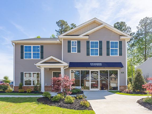 2nd image of 3225 Mallory Dr