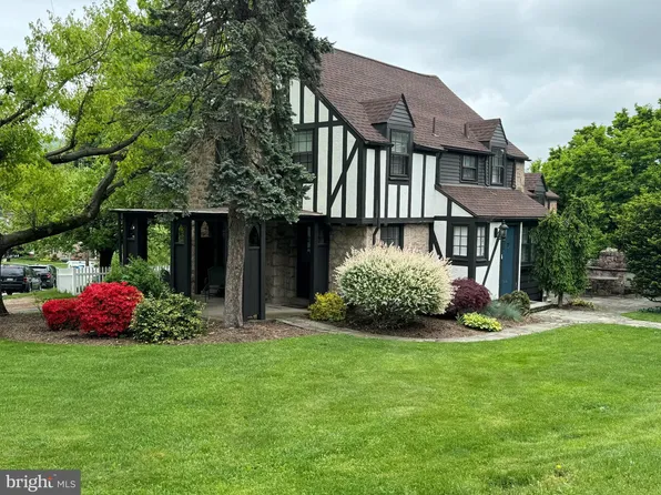 51 Butter Ln, Reading, PA 19606