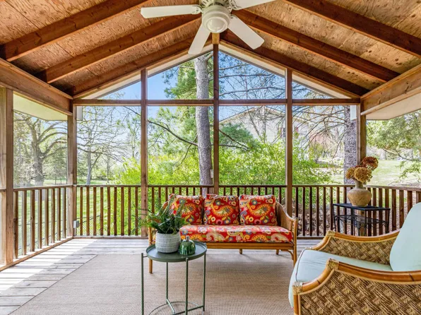 6903 Rosemary Rd, Eden Prairie, MN 55346