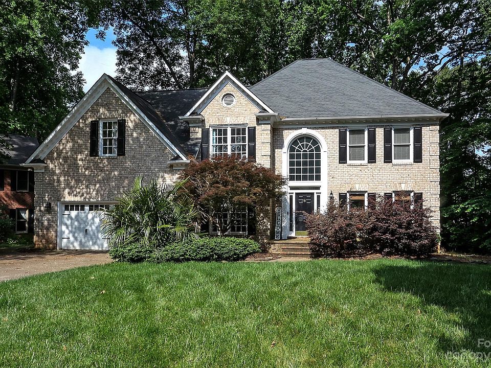 1st image of 8911 Shorehaven Ct