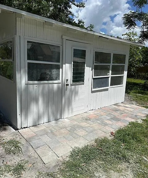 7683 NW 92nd Ct — Photo 7