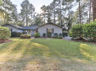 15 Oakmont Cir, Pinehurst, NC 28374