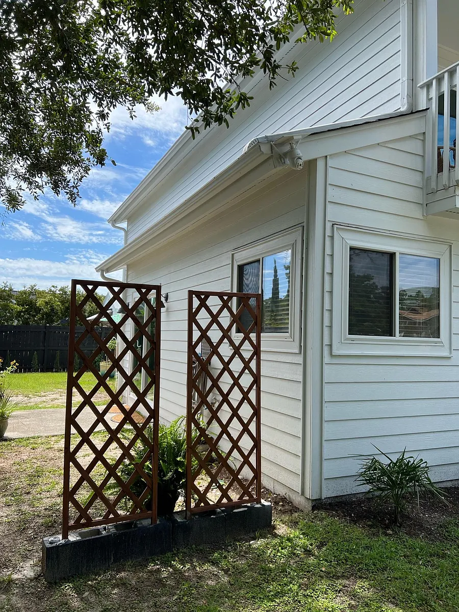 Building Photo - Wildwood Dr