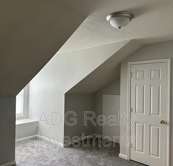 1917 Butterfly Ln — Photo 9