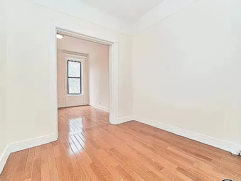 852 Amsterdam Ave #3N — Photo 3
