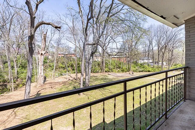 Sycamore Villas — Photo 31