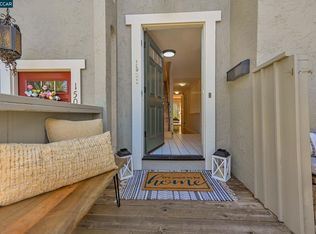 1501 Camino Peral, Moraga, CA 94556